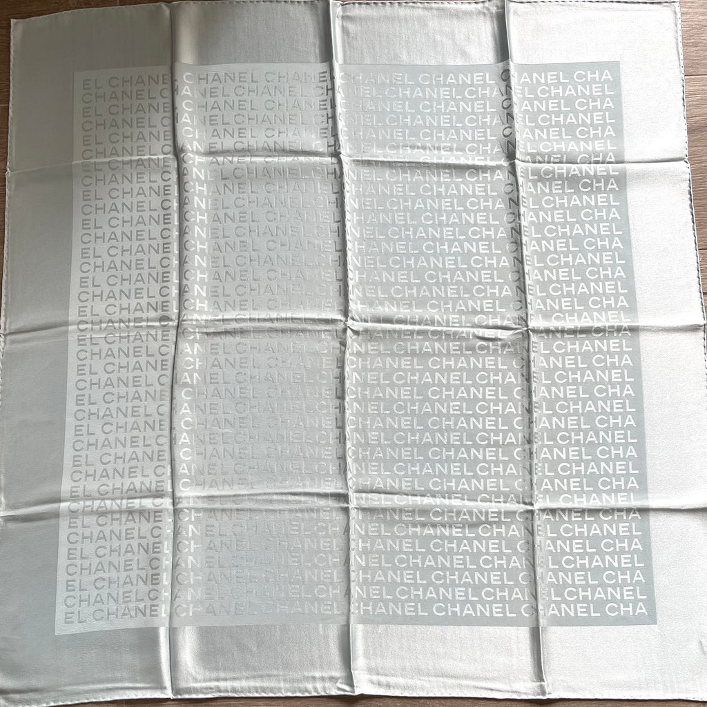 CHANEL carré foulard schal sjaal seide silk soie