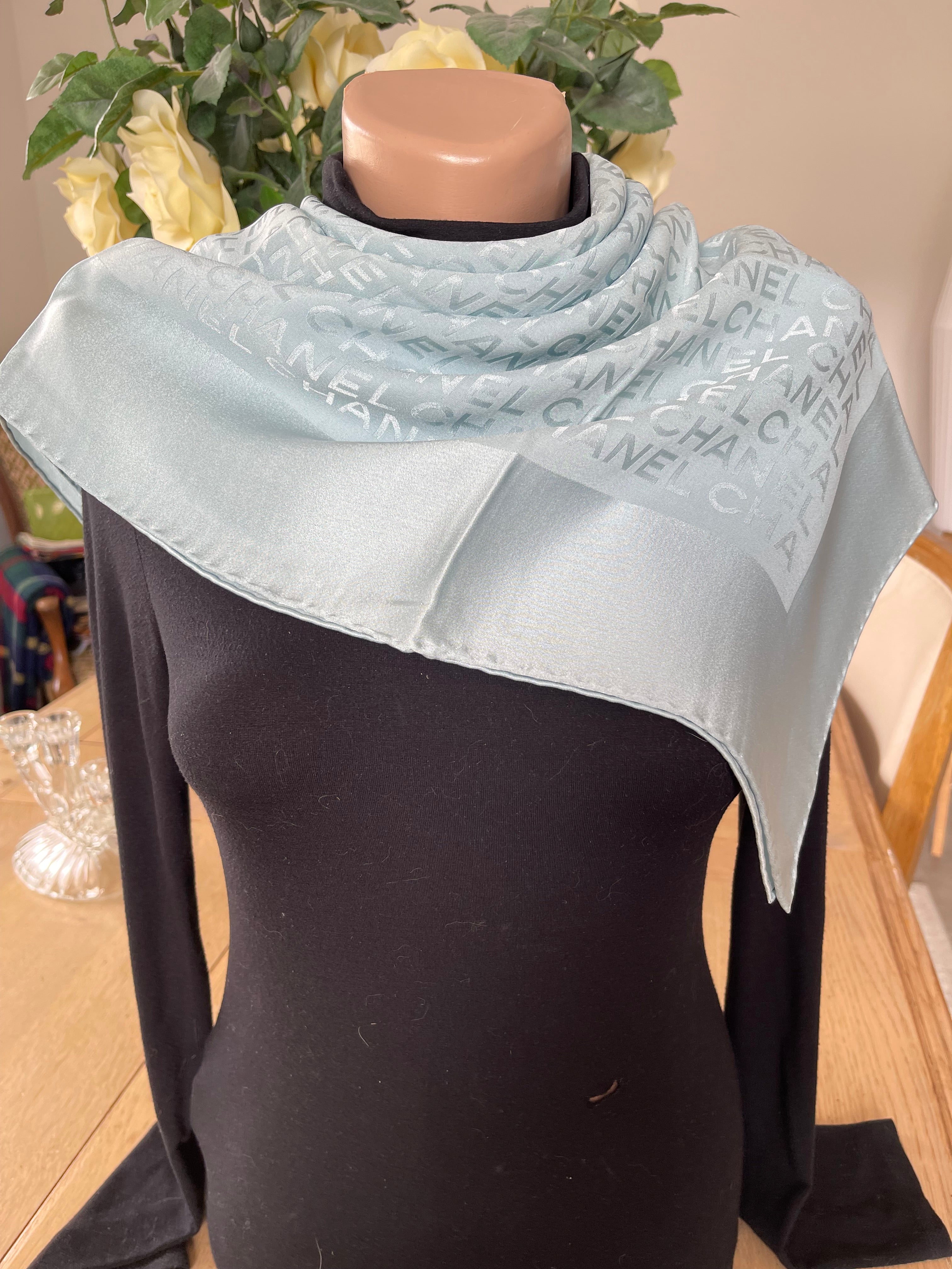 CHANEL carré foulard schal sjaal seide silk soie
