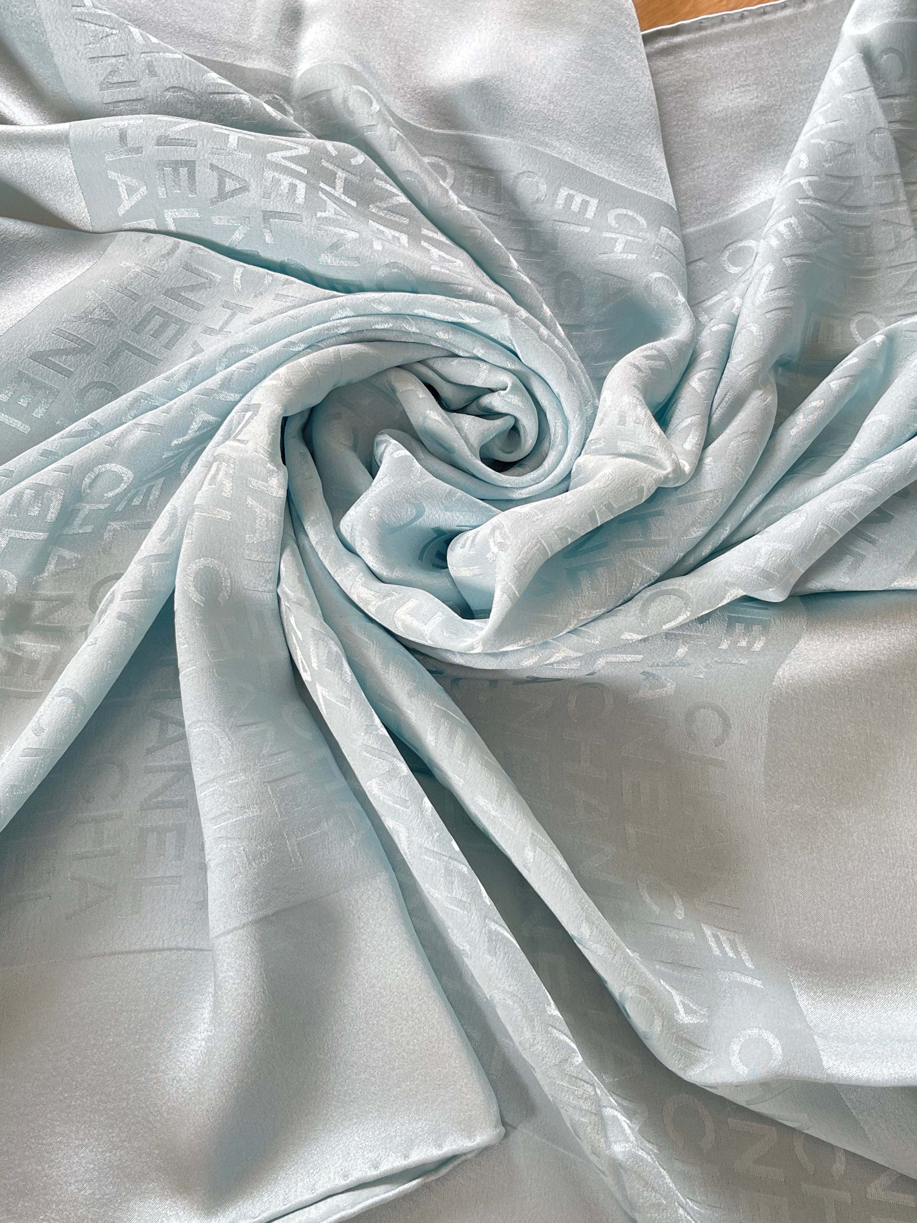 CHANEL carré foulard schal sjaal seide silk soie