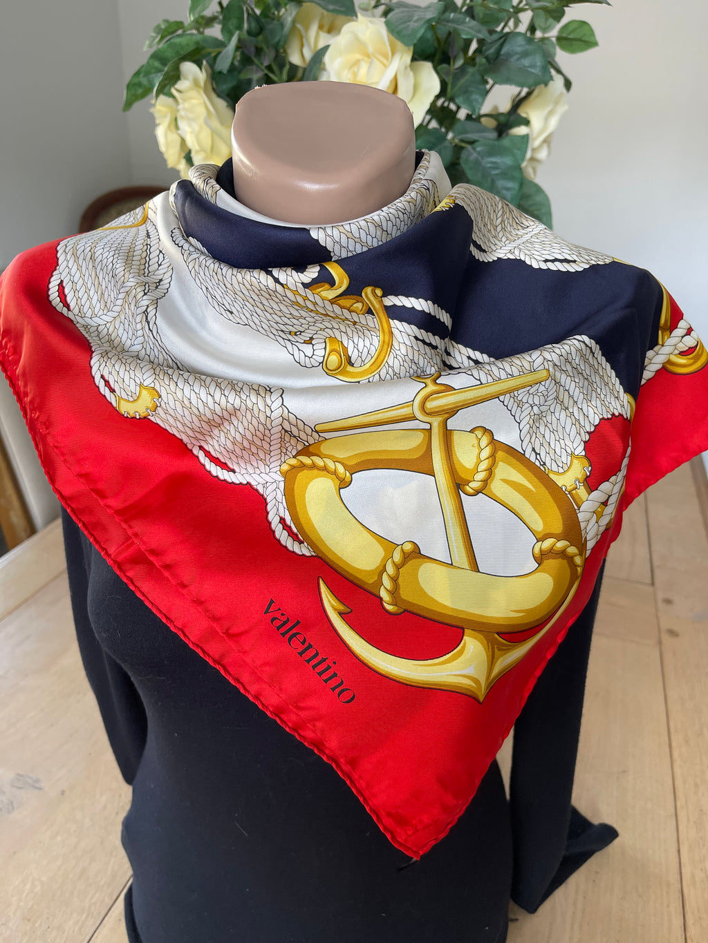Valentino carré scarf foulard sjaal seide silk soie